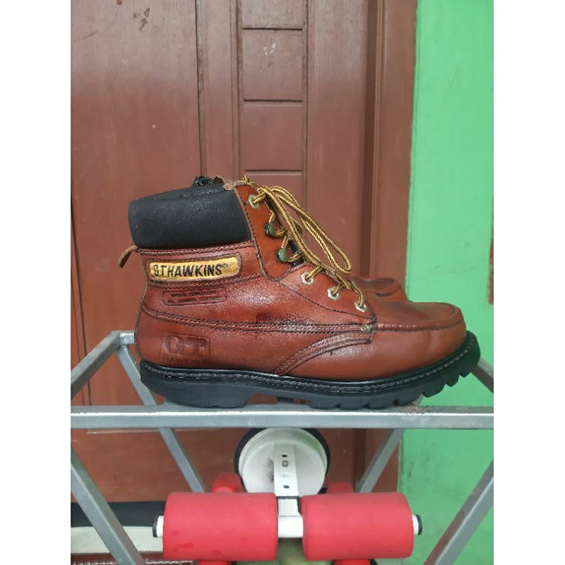 sepatu boots GT.HAWKINS 41