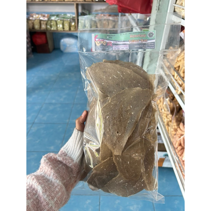 

kemplang Tulang ikan Asli Kurau/ Bangka Belitung
