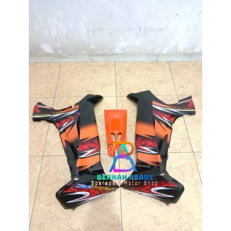 sayap luar, dalam & panel fizr warna hitam oren ( include striping oren hitam 2003 )