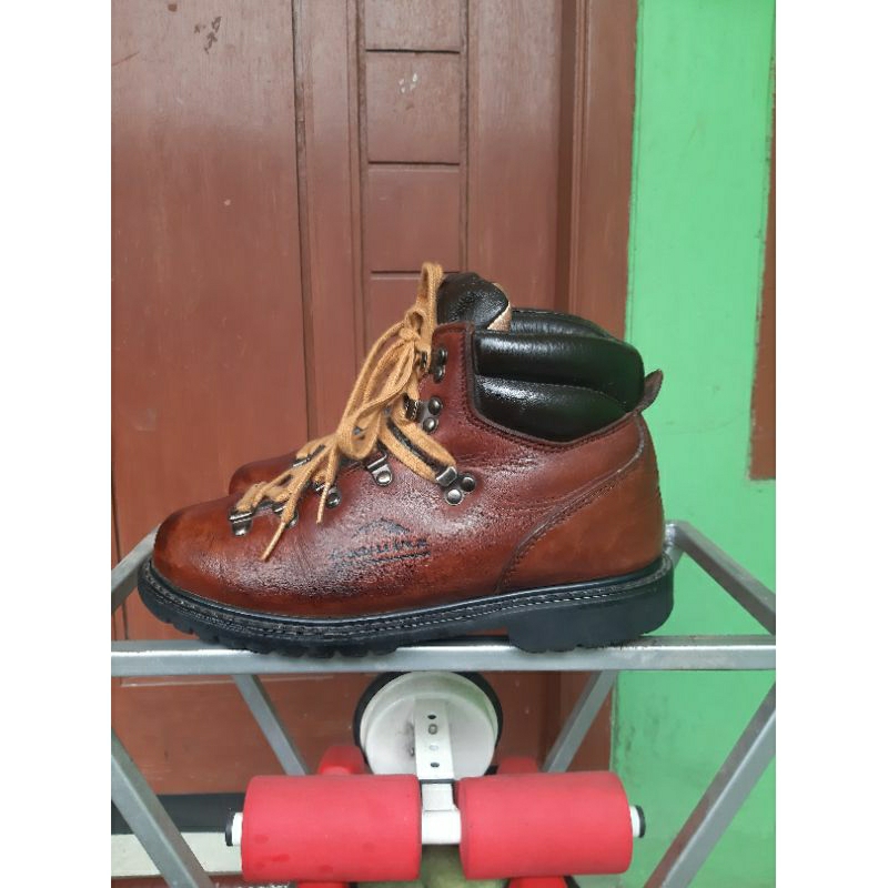 sepatu boots ESQUIRE outdoors 41