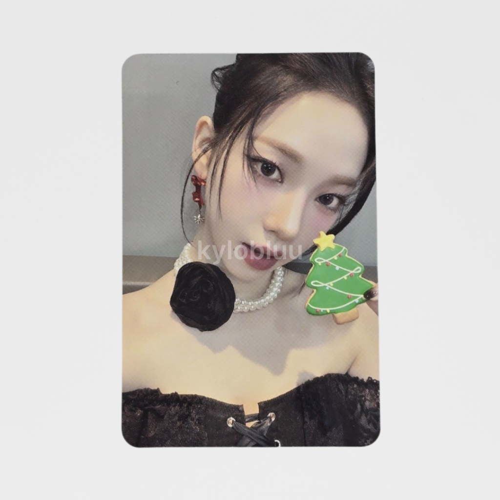 [READY] PHOTOCARD PC OFFICIAL AESPA KARINA TC TRADING CARD CONCEPT KONSEP PINK CHRISTMAS 2023 POHON 