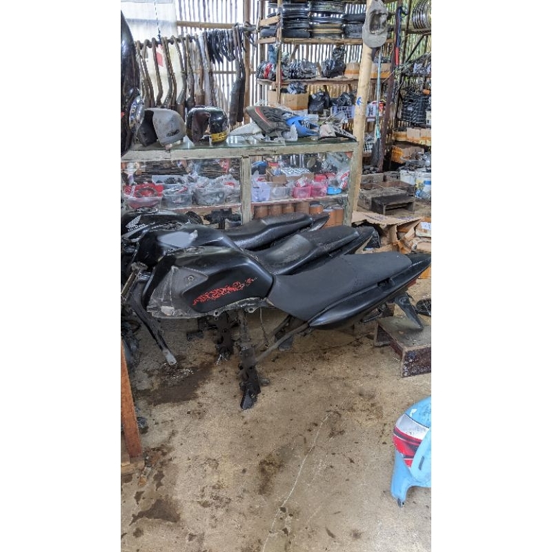 BODY SET TIGER REVO TIREV ORIGINAL