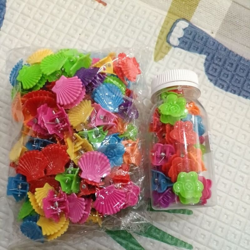 Jepitan Jepit Rambut Kecil Bentuk Bunga dan Kerang Aksesoris Jepit Rambut Anak