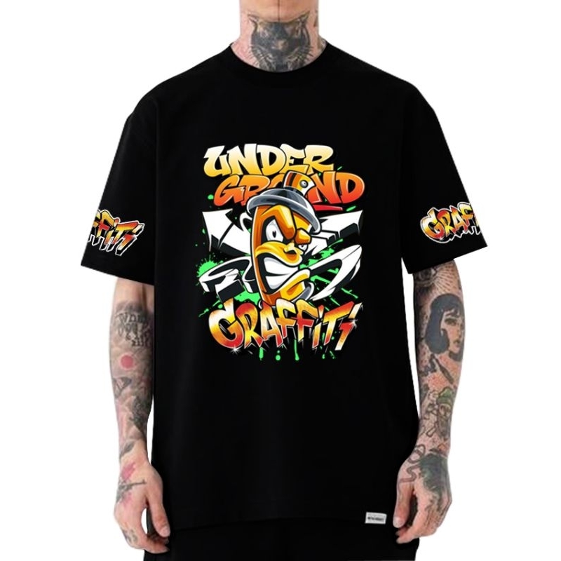 Graffiti/ / gambar depan/ Kaos pria / Kaos Hitam pria / kaos hitam gambar lengan / kaos hitam gambar