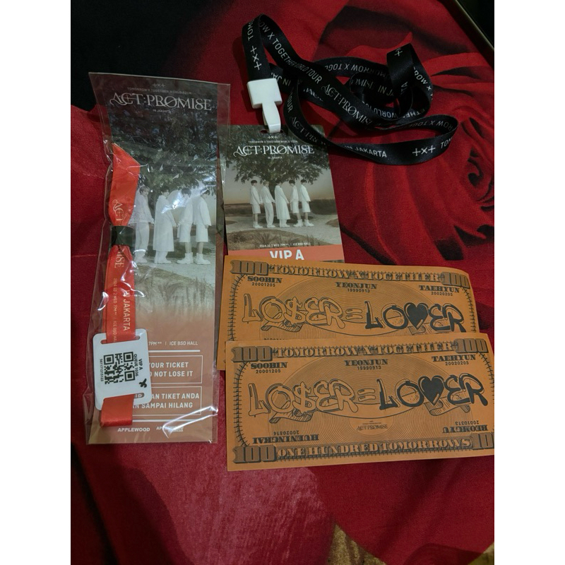 

txt lanyard konser jakarta