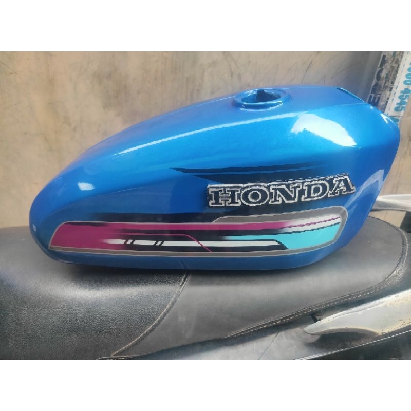 Tangki Cb 125 cat Grafis Biru Efek Ungu  tengki cb Glatik galvanis semi pres