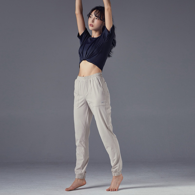 35/001 STL Airvent Band Jogger Pants