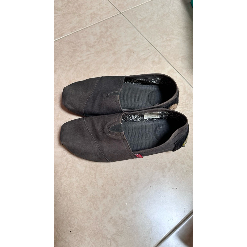 preloved sepatu wakai