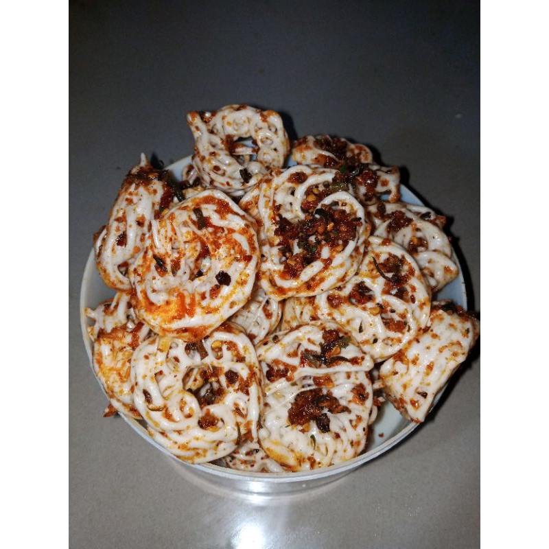 

kerupuk seblak pedas daun jeruk 250gram