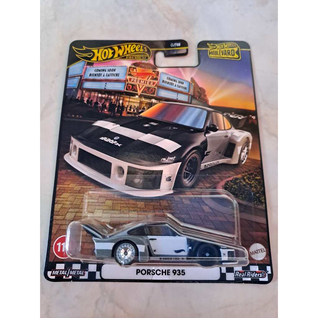 HotWheels Premium Porsche 935