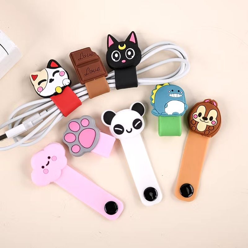 Cord Holder Cable Binder Klip 3D Penjepit Kabel / Pengikat Kabel Karakter