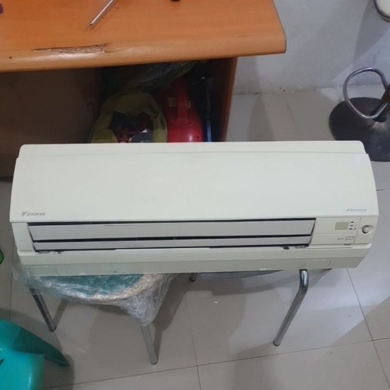 Second Ac Indoor daikin inventer 1pk