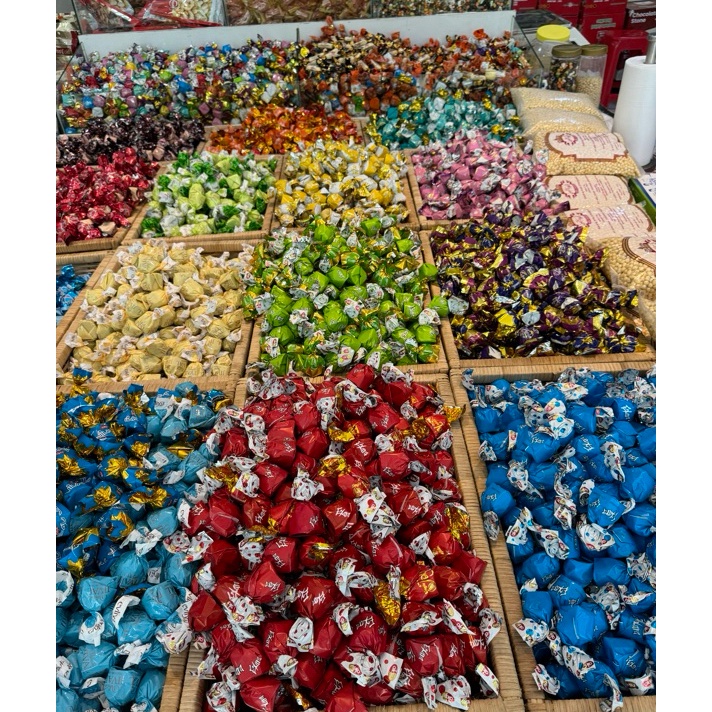 

Cokelat Arab Coklat Arab Mix Import Turkey 1Kg untuk Cemilan Oleh Oleh Haji dan Umroh