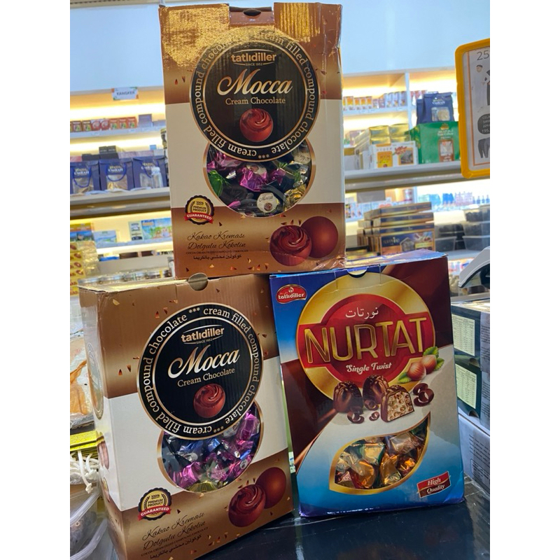 

Tatlidiller Coklat Arab Oleh Oleh Haji dan Umroh Coklat Turki Kemasan 2kg/Box Original 100%