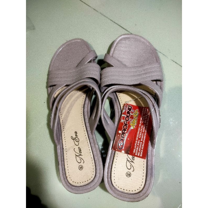 Sandal Sogo NEW ERA Wanita Kerut Tali Belakang Slop Karet