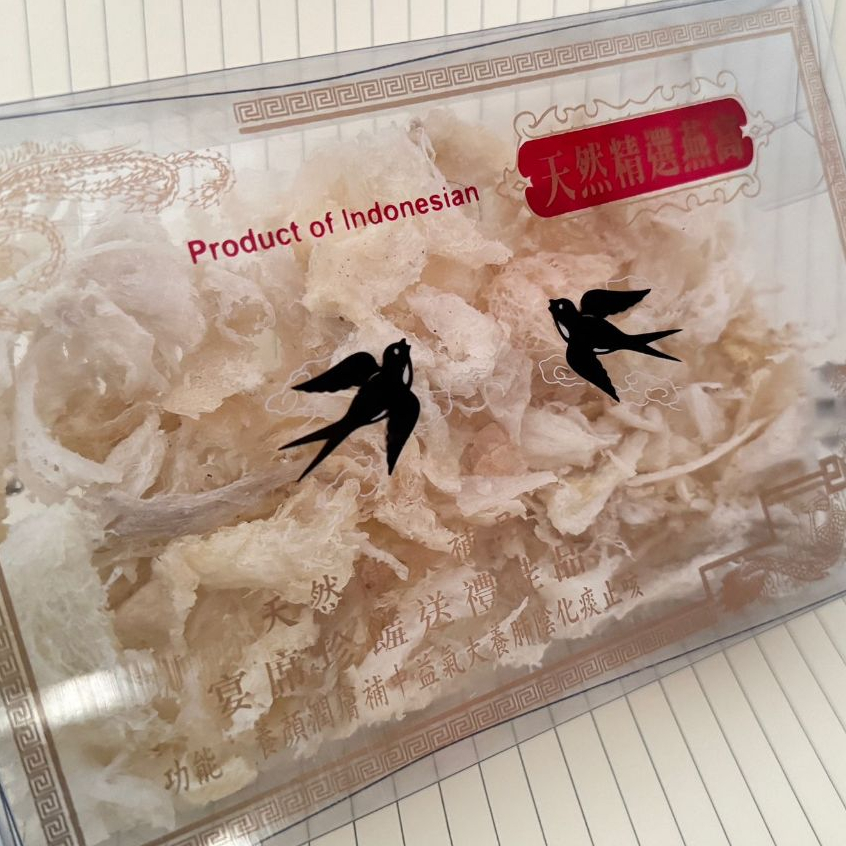 

Sarang Burung Walet Eceran Patahan kecil Per Gram kakian kecil 1gram Birdnest sarang walet Patahan / sarang walet / sarang walet bersih