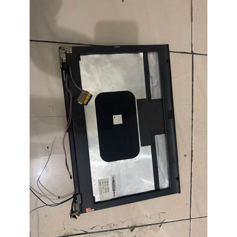 casing layar lenovo T420
