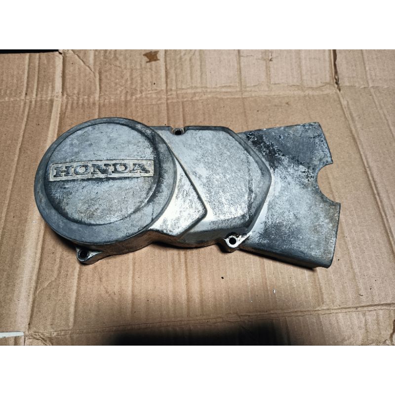 Tutup Gear Cover Bak Blok Magnit kiri Honda Win 100 Original