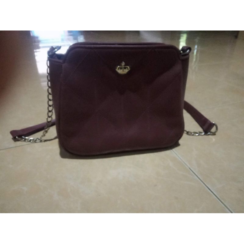 tas sophie warna maroon