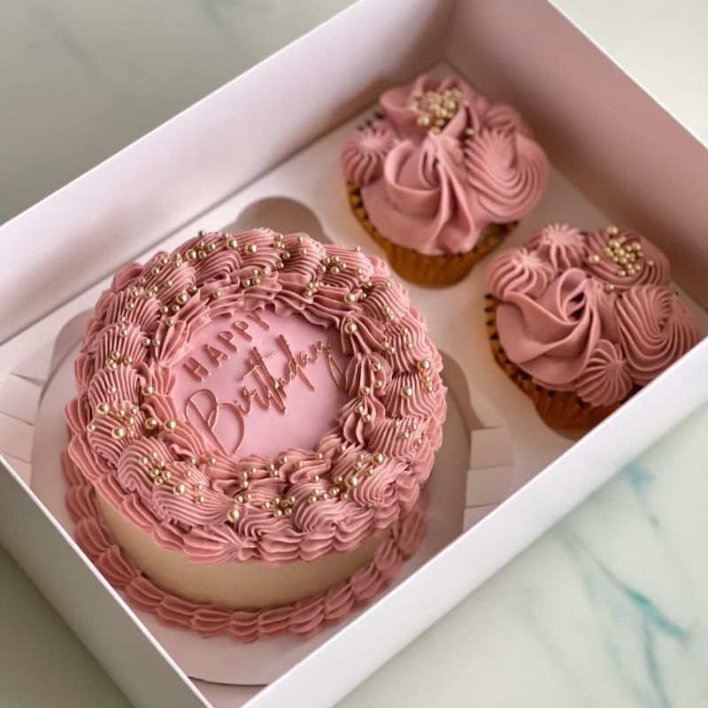 

Birthday Cake dan Cup Cake