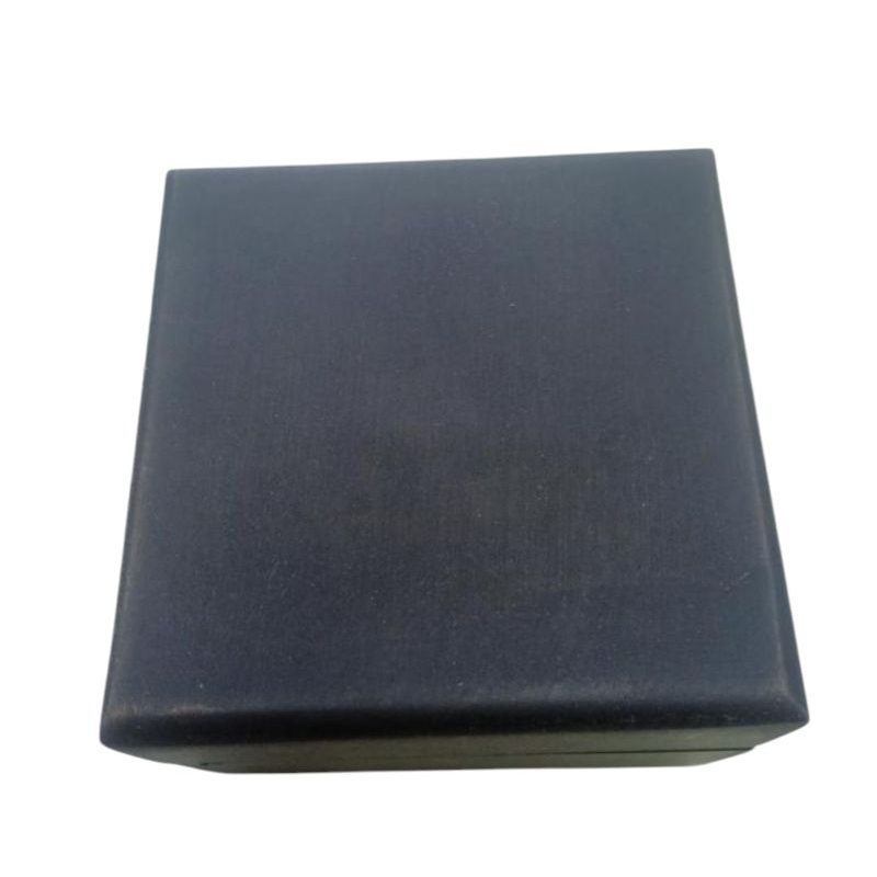 BOX KAYU/KOTAK TEMPAT PENYIMPANAN JAM TANGAN*P*O*L*O*S***H*I*T*A*M*