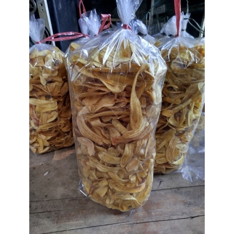 

KRIPIK PISANG KEPOK/500GRAM/RENYAH DAN GURIH
