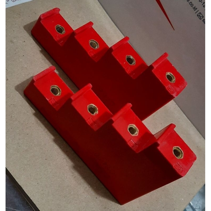 Busbar isolator Tangga
