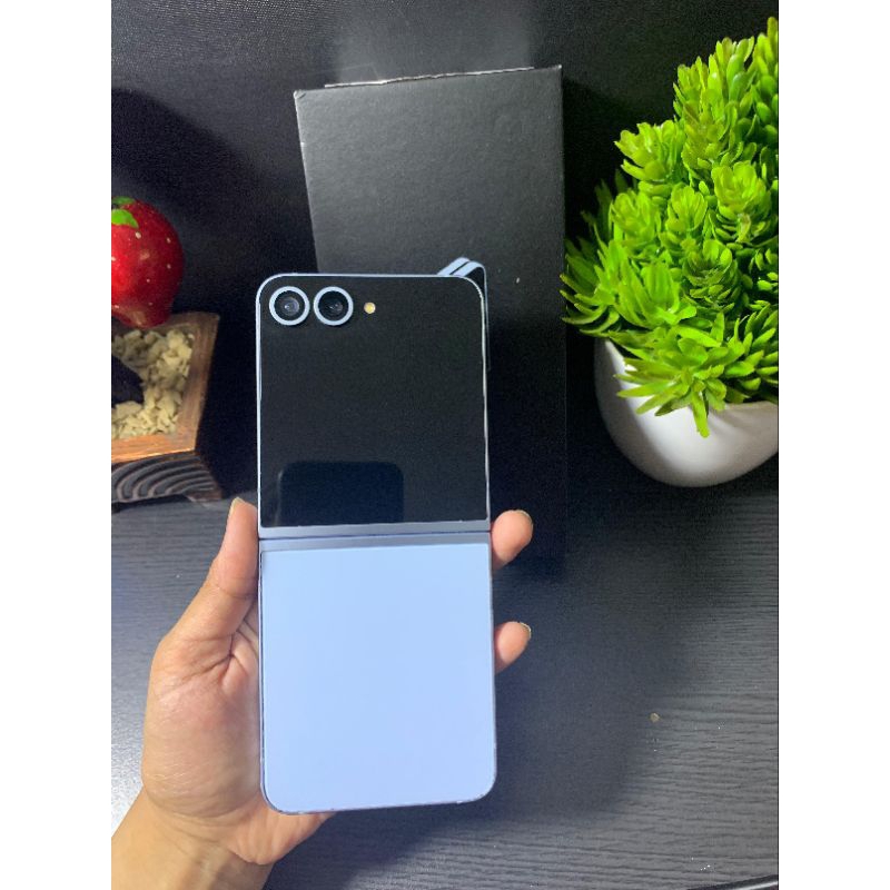 SAMSUNG Z FLIP 6RAM 12/256GB ORIGINAL SEIN MULUS NORMAL TAMPILAN MEWAH SAMSUNG  Z FLIP 6