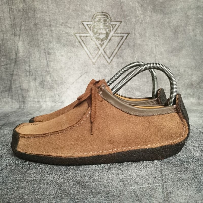 Clarks Wallabee / clarks boots / clarks suede
