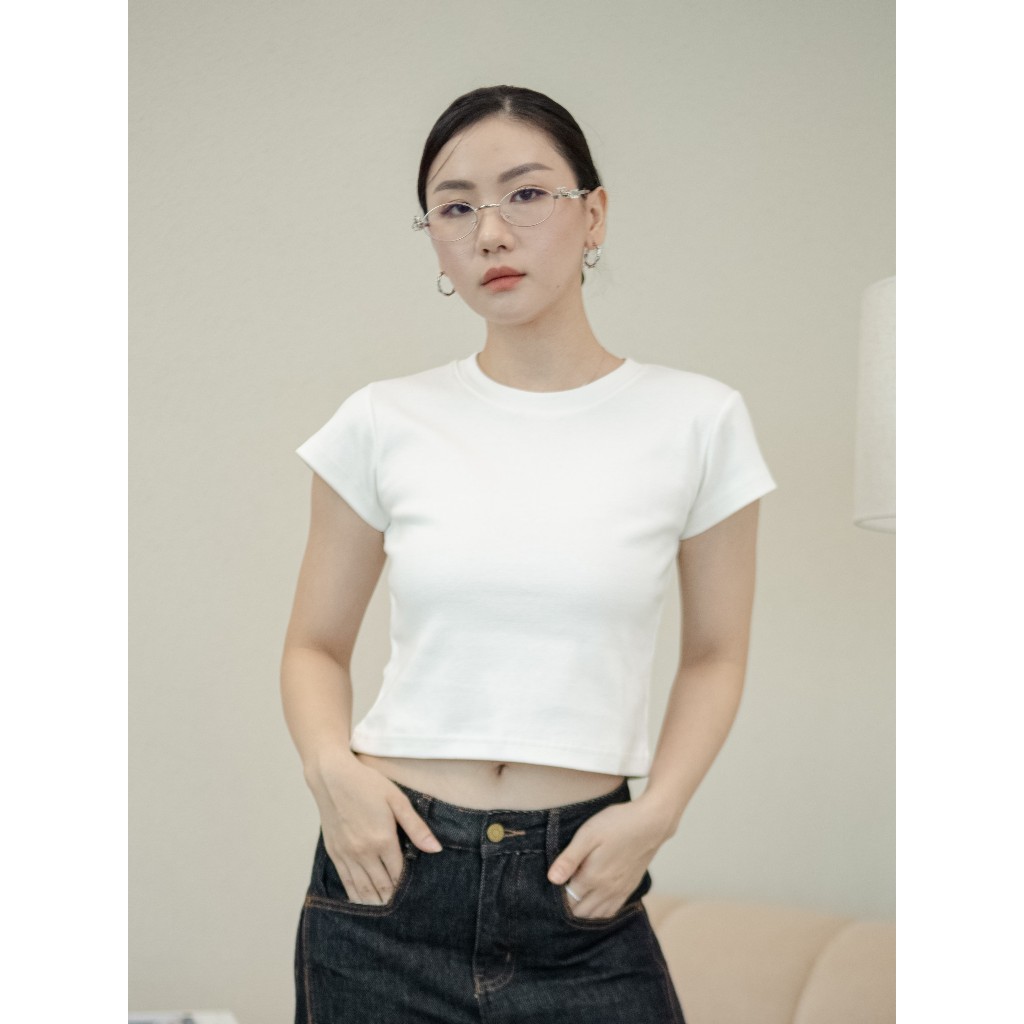 Bigjill Kyosuke Kaos Crop Top Wanita