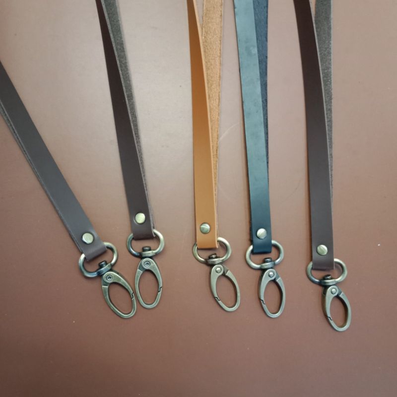 

Tali idcard kulit sintetis|Pengait Kuning Bakar Tebal|kalung idcard lanyard termurah