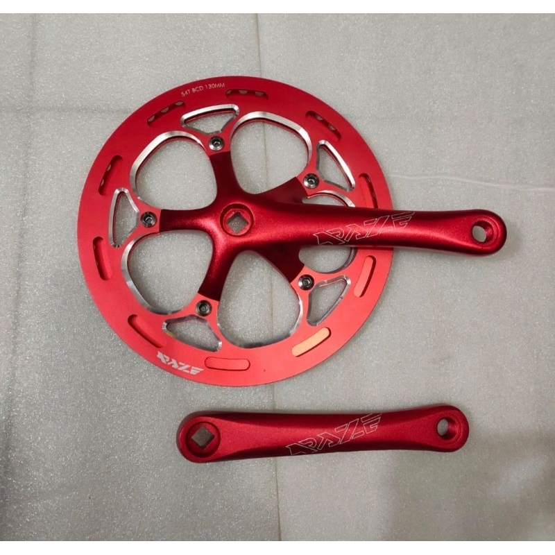 single crank sepeda lipat RAZE 56T Merah BB kotak