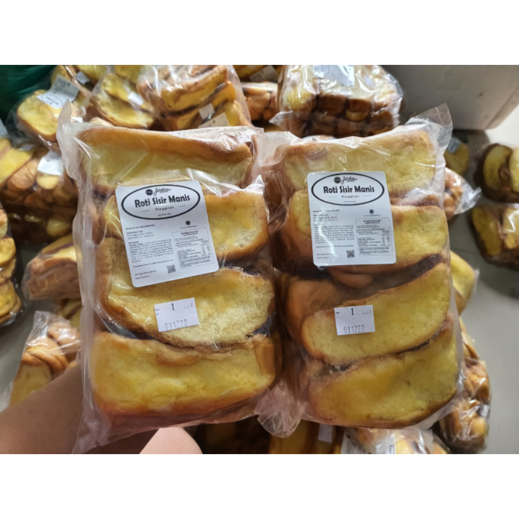 

ROTI SISIR JORDAN PINGGIRAN 300 gr 20 -24 slice nikmat untuk teman ngopi anda