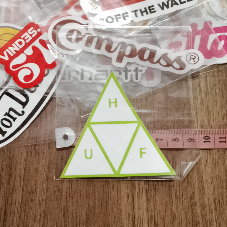 

(BISA-COD) STIKER HUF AESTHETIC STIKER HELM STIKER LOCAL BRAND STIKER AESTETHIC ANTI AIR STICKER BIJIAN STICKER ECERAN STICKER METAL STICKER POP VIRAL