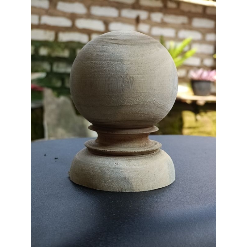 menur/pion bubut kayu