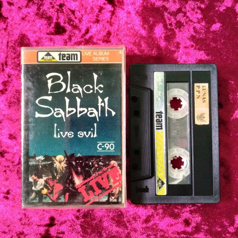 Kaset Black Sabbath - Live Evil (Live)