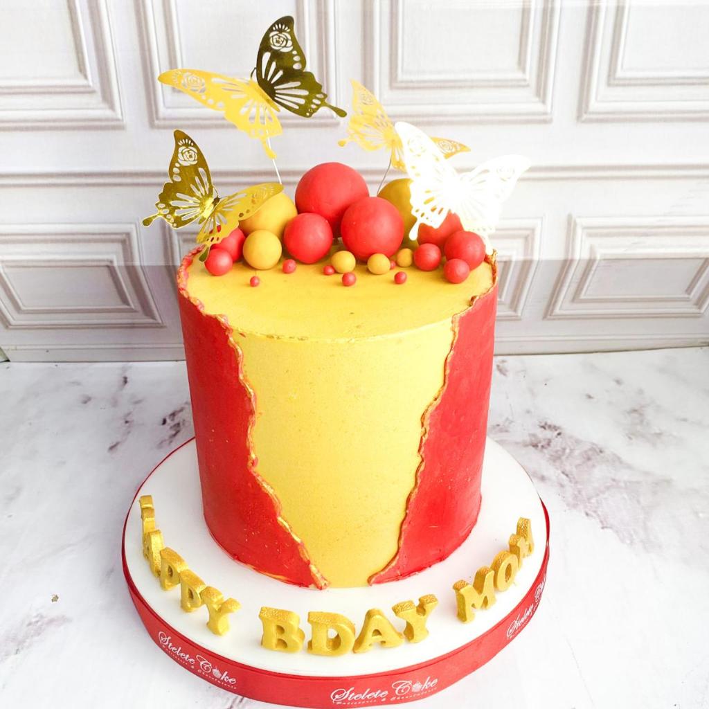 

Kue Ulang Tahun/Birthday Cake/Kue Ultah Tema Butterfly Red/Kue Birthday jakarta