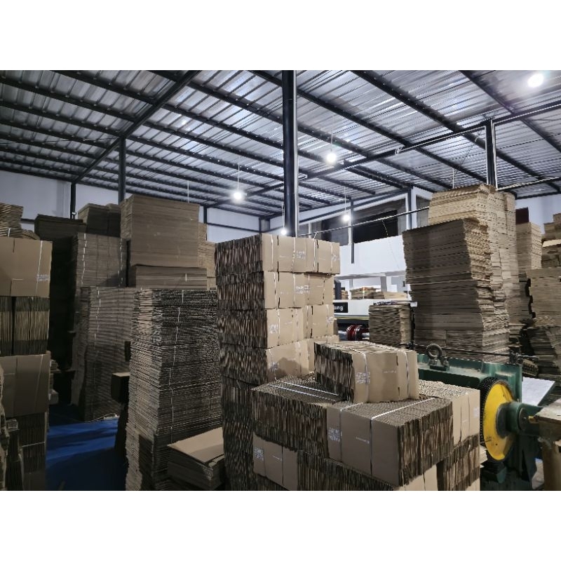 

kardus lembaran single wall B flute 85x75
