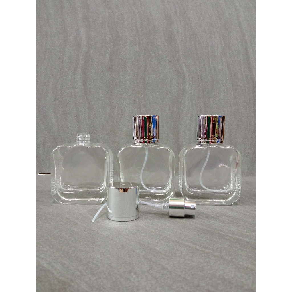 ( 1 PCS ) BOTOL LACOSTE 50ML BLACK & SILVER. BOTOL PARFUM ULIR