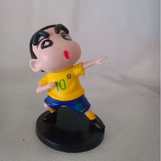 Mainan Action Figure Shinchan bola