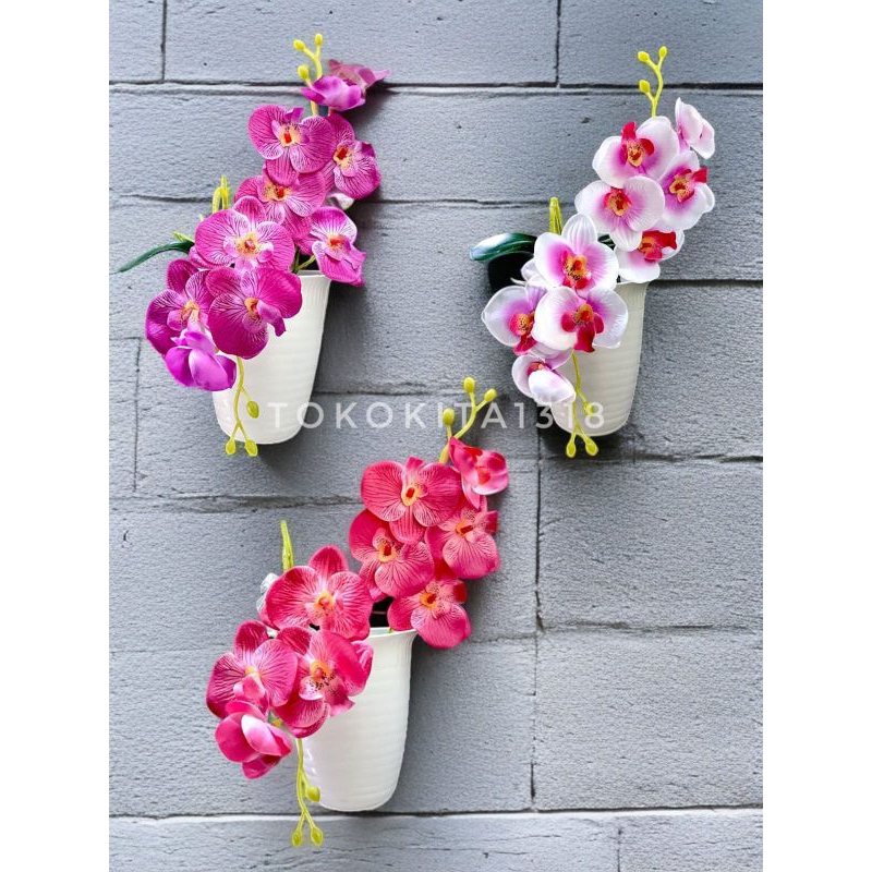 SET BUNGA PLASTIK ANGGREK DENGAN POT DINDING