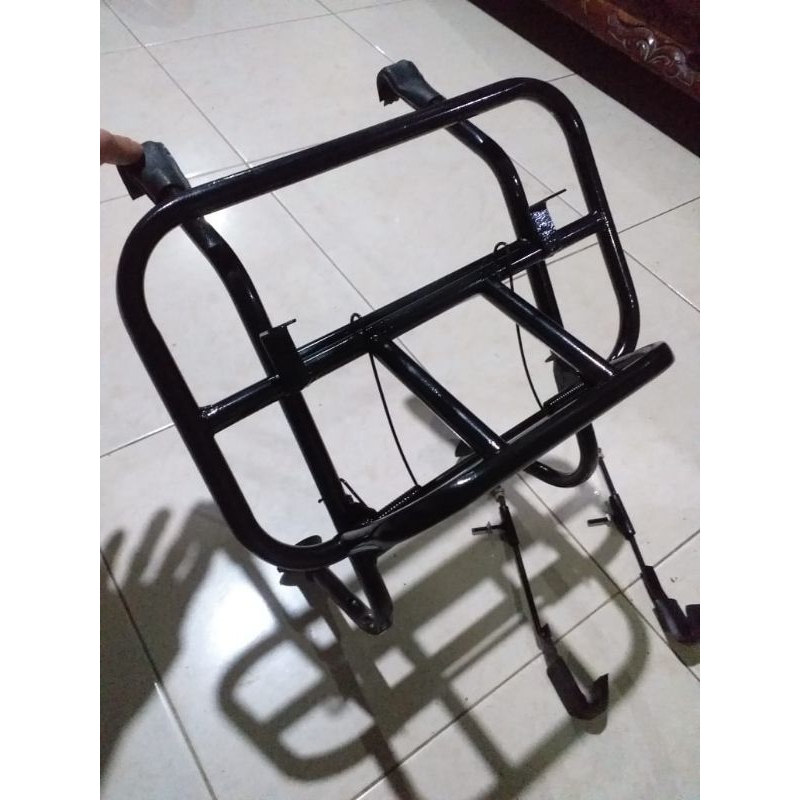 RAK BARANG DEPAN VESPA