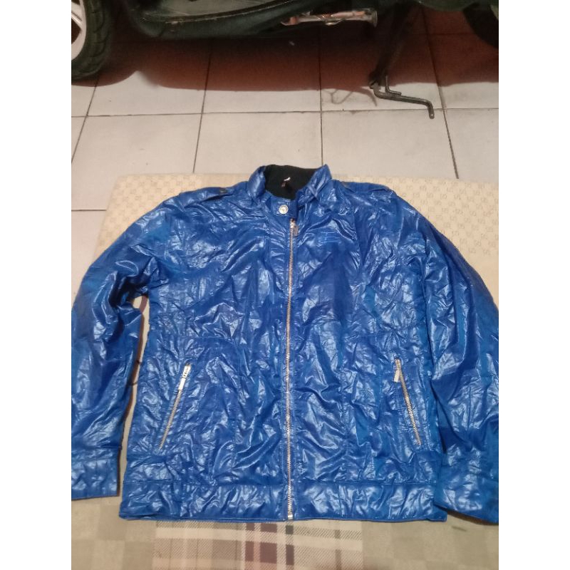 jaket running Esprit size S fit to M preloved original