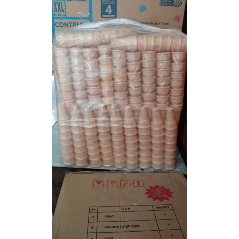 

CONE ES MCD UKURAN 4,5 CM, ISI 1 BALL/400 PCS