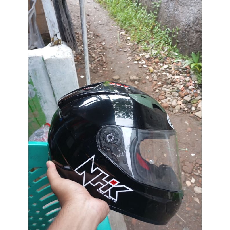 Second hand Helm NHK Gp1000 RDV HITAM Uk M