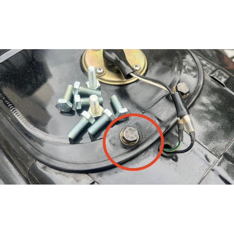 baut tangki bensin vespa,px.excel,ukuran 12 kunci 13