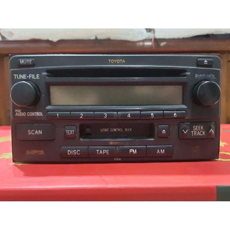 Head Unit Pioneer DEH-FH-M8047ZT - Standard Toyota Innova