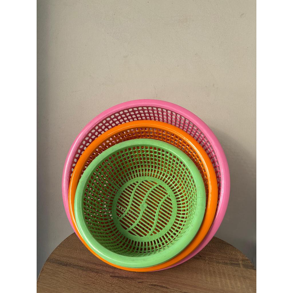 WAKUL PLASTIK / BESEK / WAKUL SERBAGUNA / BAKUL BULAT LOBANG / KERANJANG SERBAGUNA / WAKUL WARNA / W