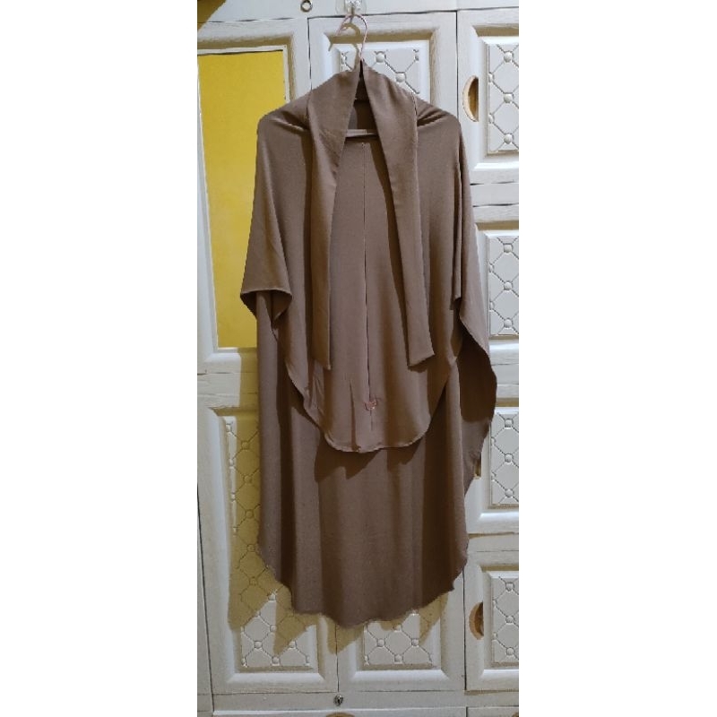 GOMAR/BERGO KHIMAR WARDAH WARNA MOCCA BY CAMPERNIQUE