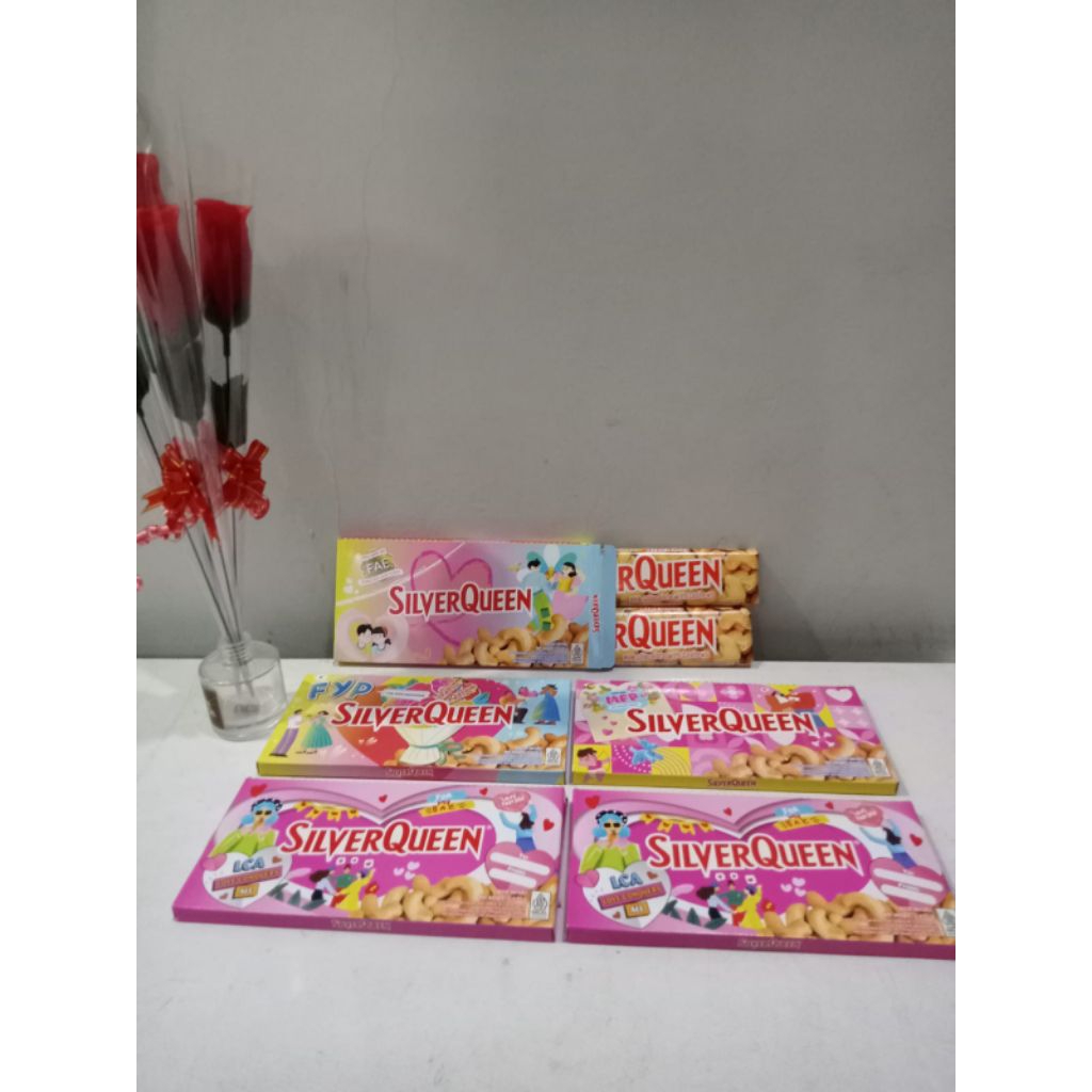 

QH SILVERQUEEN CASHEW MEDE 55gr x 10 PCS SPECIAL PACK / REGULAR